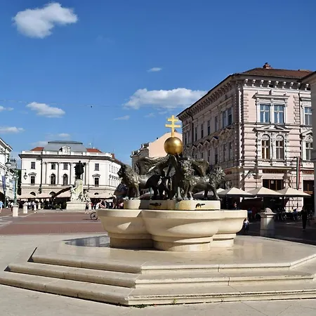 Szeged Suncity Apartman *